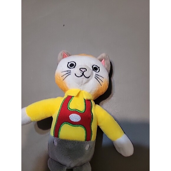 YOTTOY Huckle Cat Plush 7.5" Richard Scarry 2020 Soft Stuffed Animal Toy - Picture 2 of 5